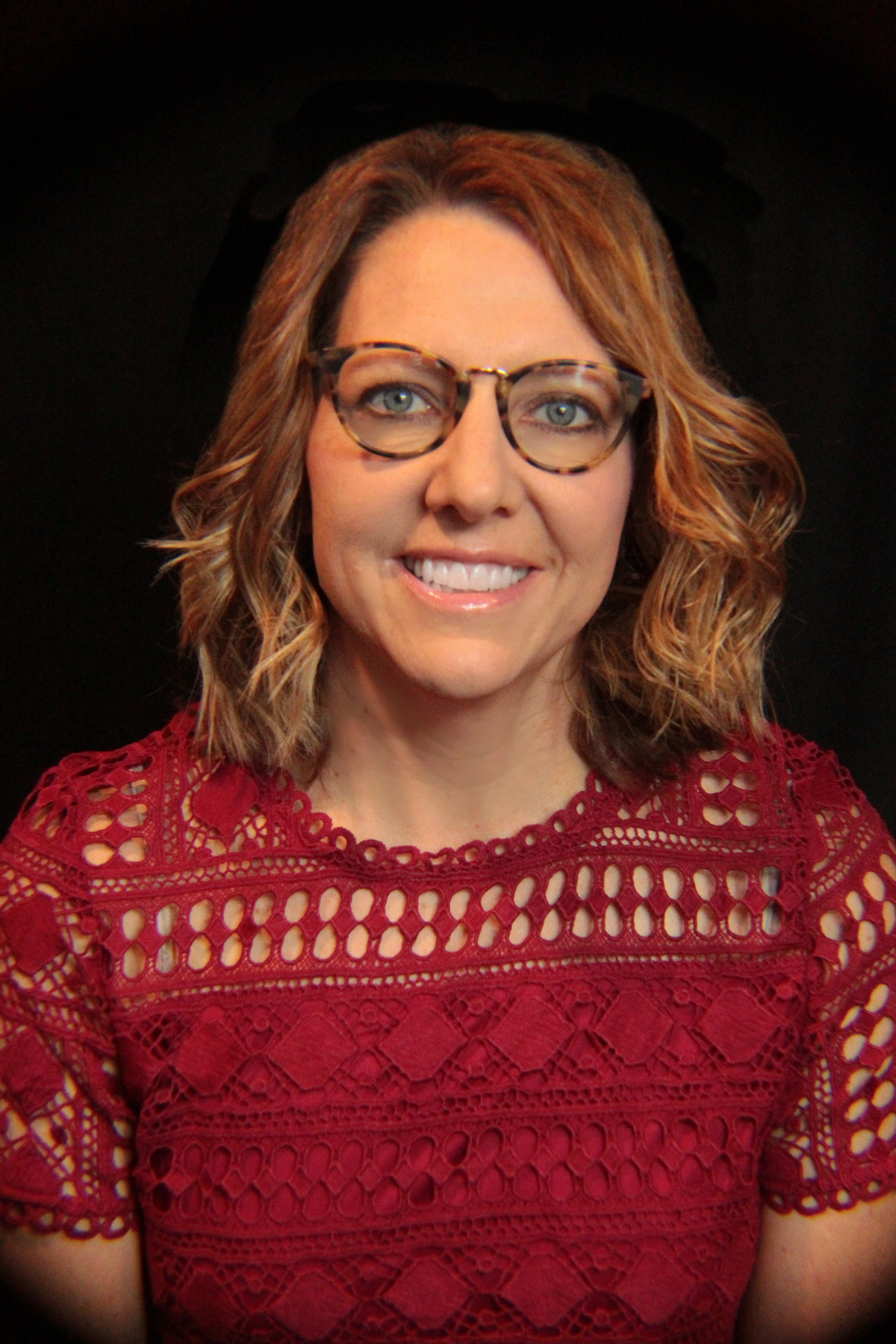 pfeil-nicole.jpg